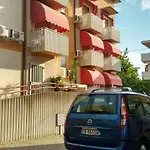 Ciao Hotel 2*